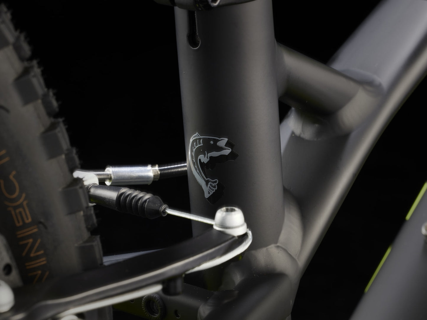 Trek Wahoo 20 Path (Matte Trek Black)
