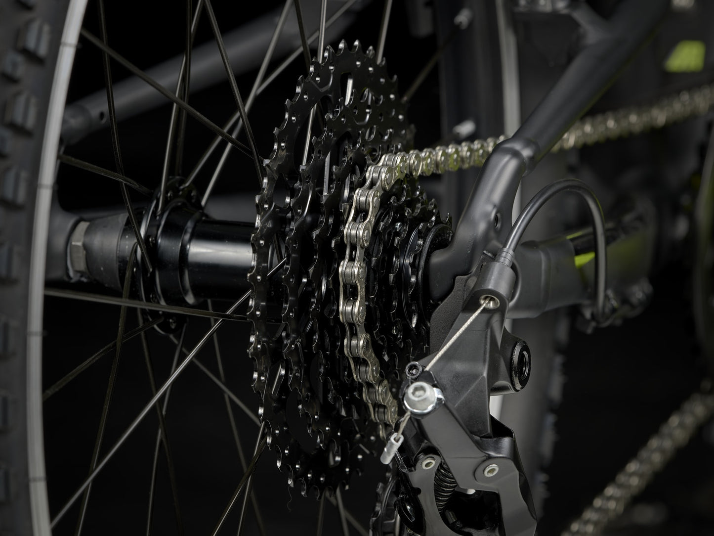 Trek Wahoo 20 Path (Matte Trek Black)