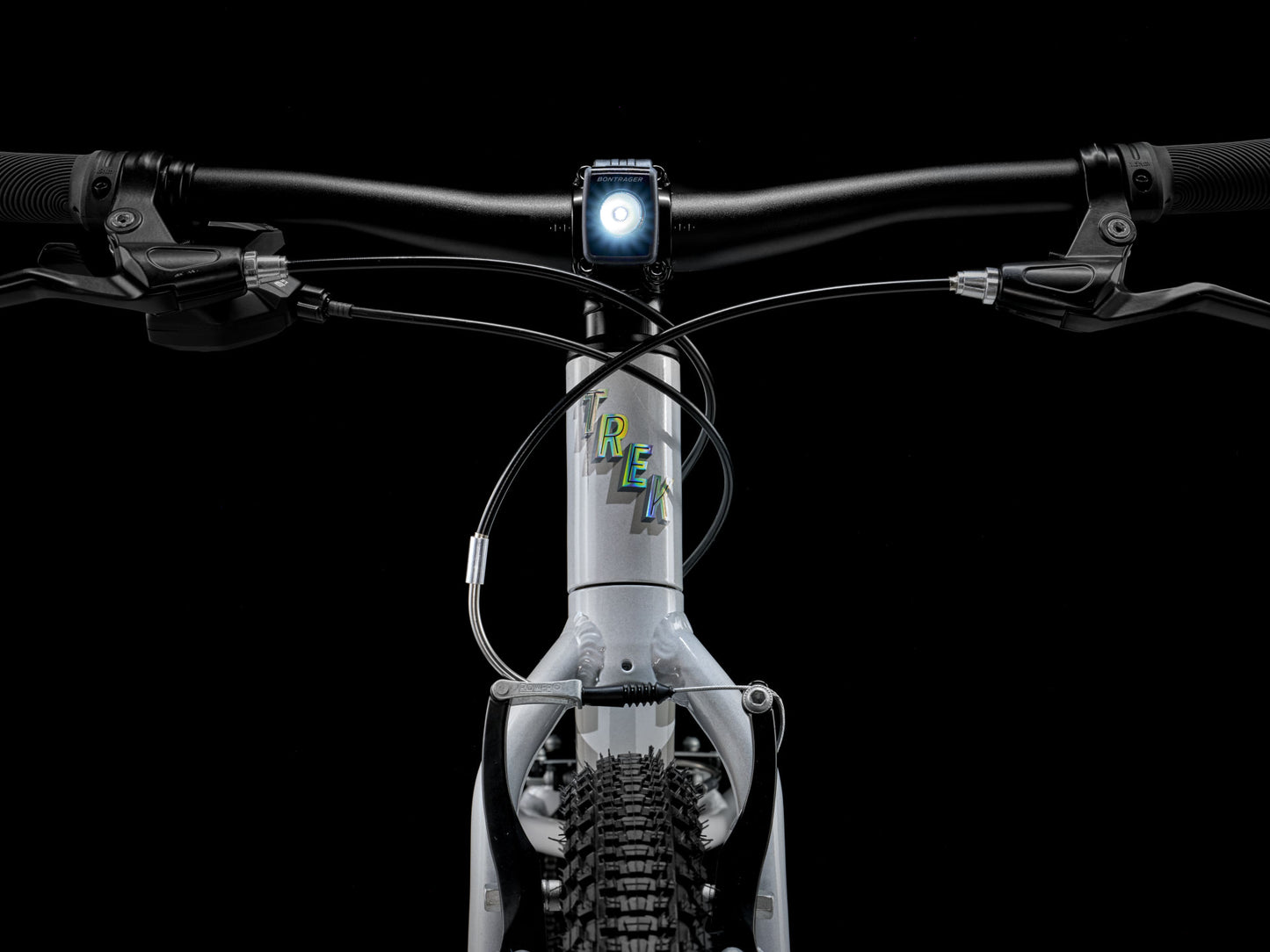 Trek Wahoo 26 Path (White Prismatic)