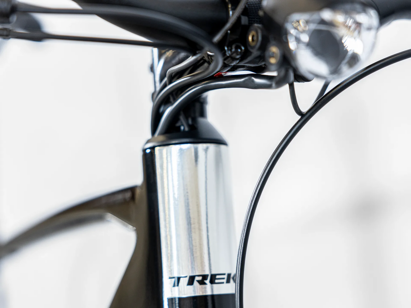 Trek Allant+ 5 (Trek Black)