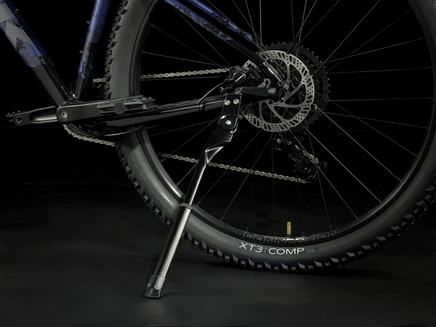 Trek Marlin 5 Gen 3 (Purple Flip To Trek Black Fade)