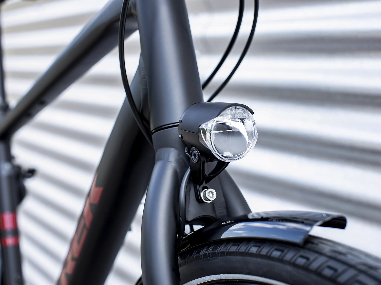 Trek Disctrict 3 Equipped (Matte Trek Black)