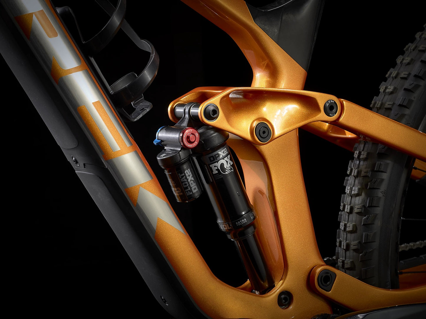 Trek Slash 9.7 (Factory Orange-Carbon)