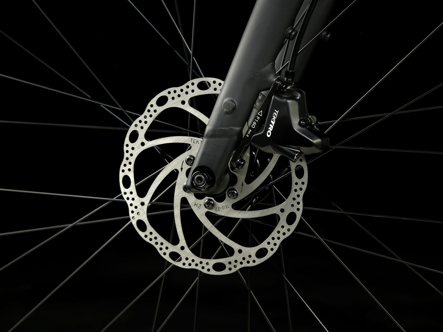 Trek FX 2 Mid-step Gen 4 (Matte Trek Black)