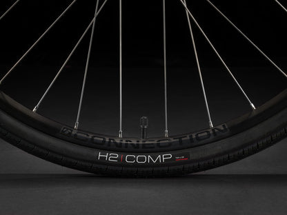 Trek FX 2 Mid-step Gen 4 (Matte Trek Black)