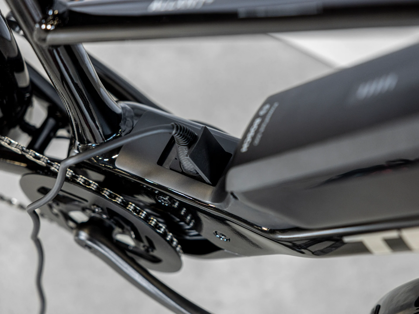 Trek Allant+ 5 Stagger (Trek Black)