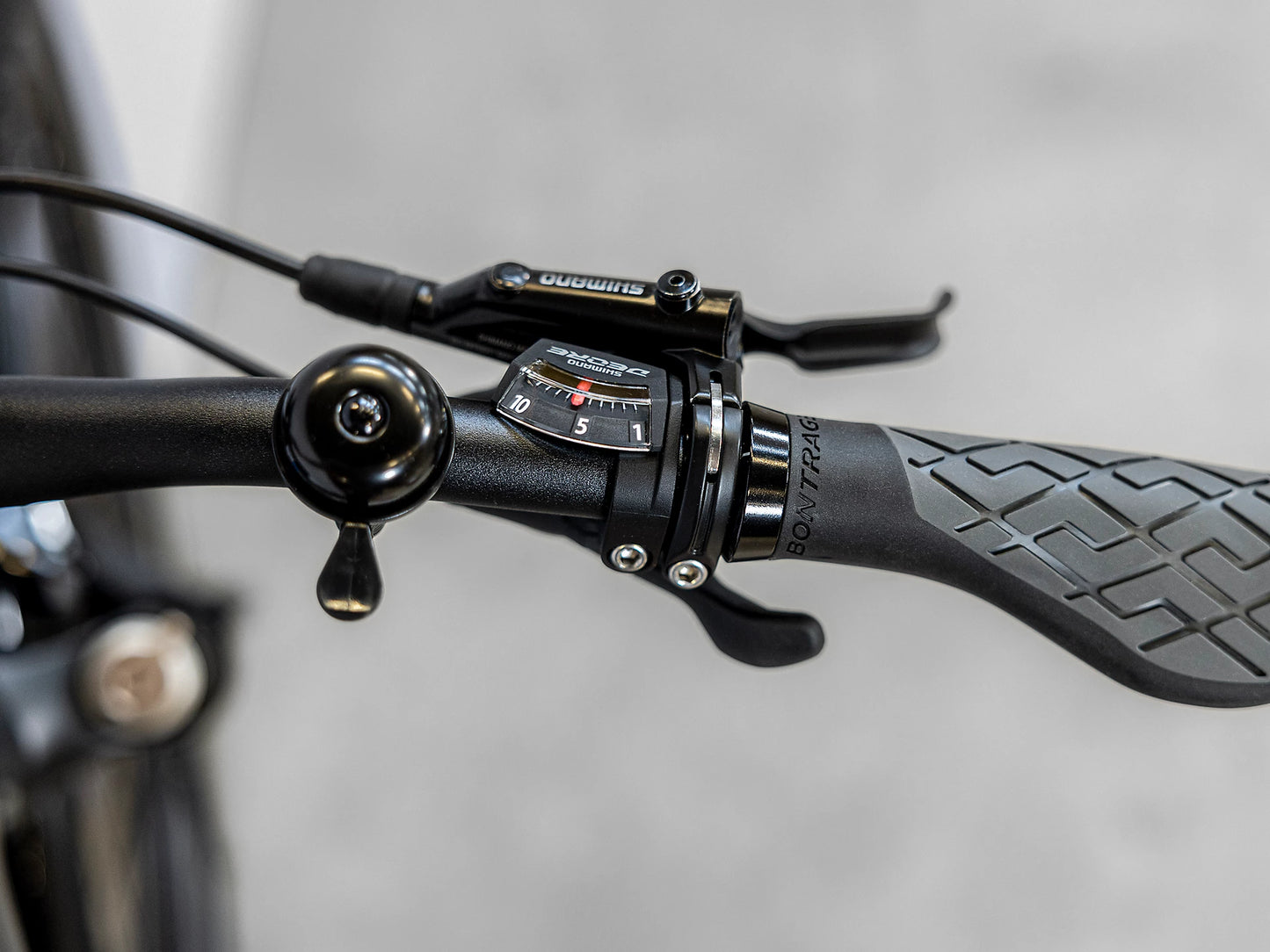 Trek Allant+ 6 Stagger (Galactic Grey)